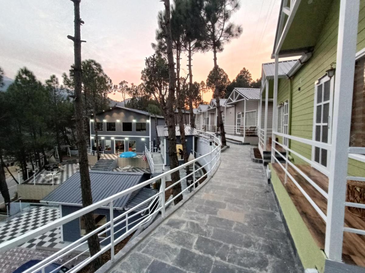 Dls Nature Trinket Resort Dalhousie Exteriör bild